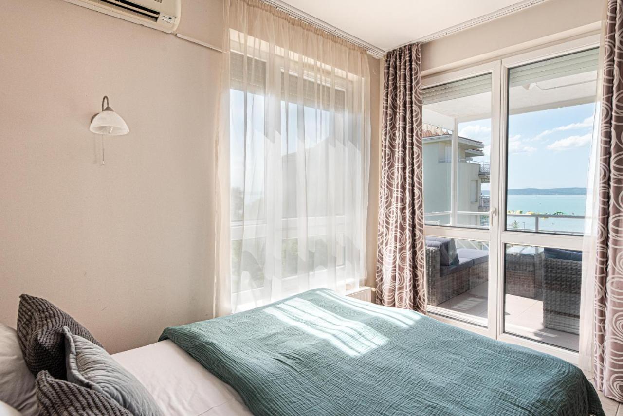 שיופוק Lakeside Family Apartment מראה חיצוני תמונה