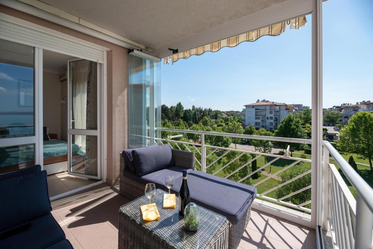 שיופוק Lakeside Family Apartment מראה חיצוני תמונה